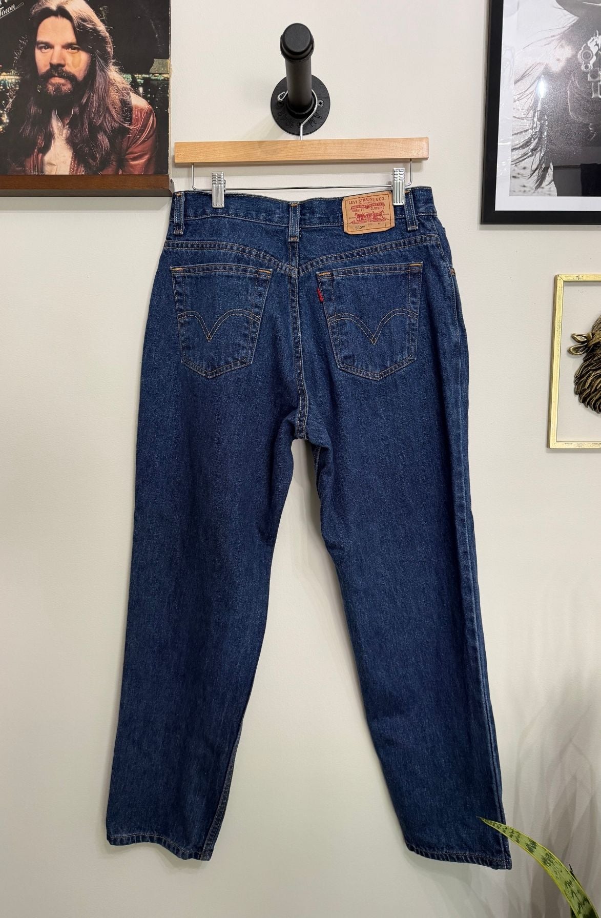 Levi’s 550 Classic Relaxed Tapered Jeans