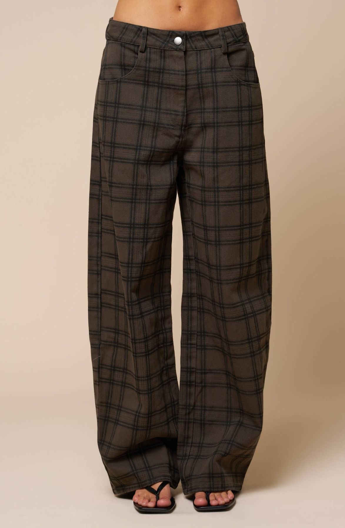 Plaid Barrel Leg Trousers