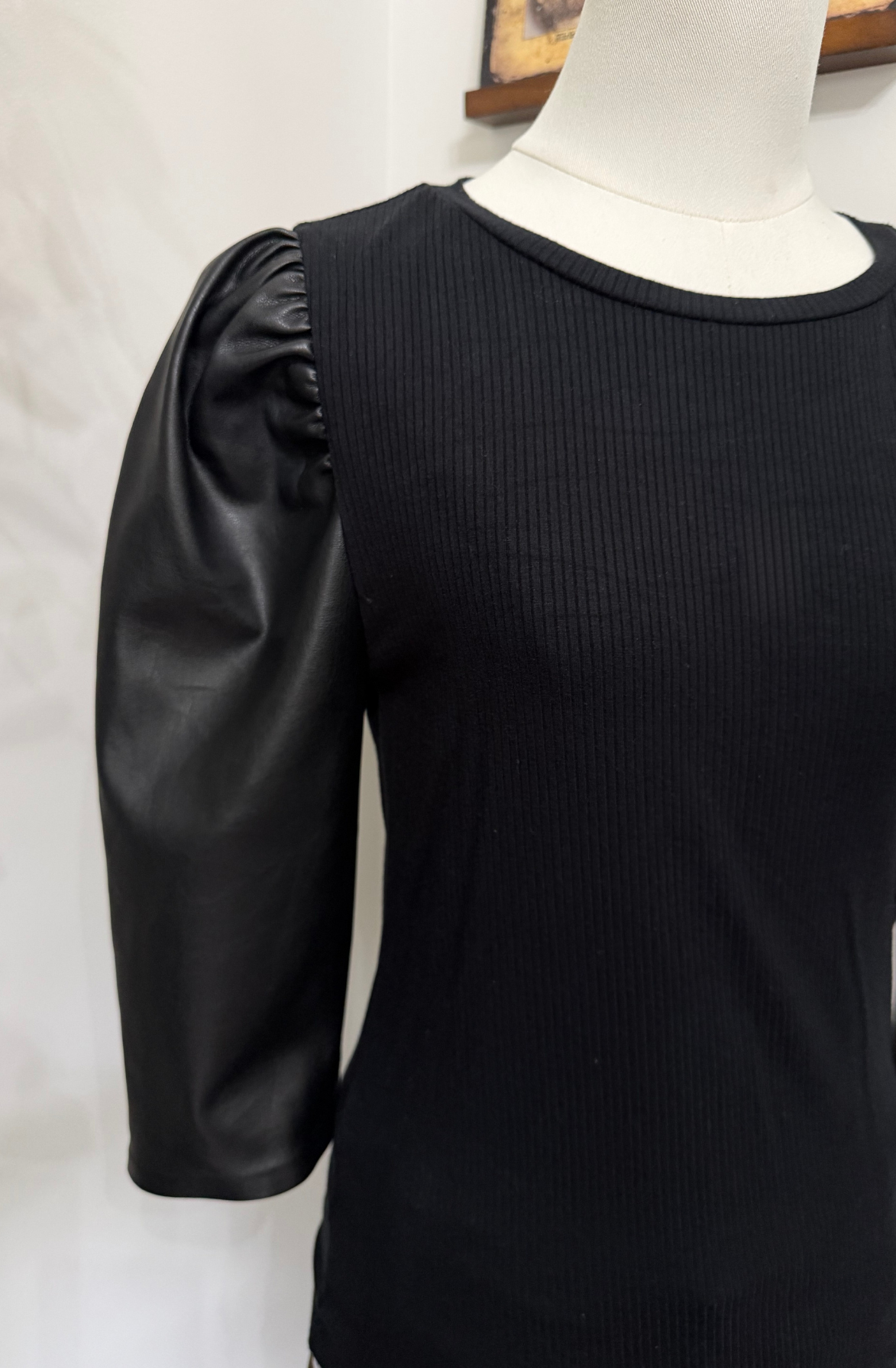 Black Puff Sleeve Top
