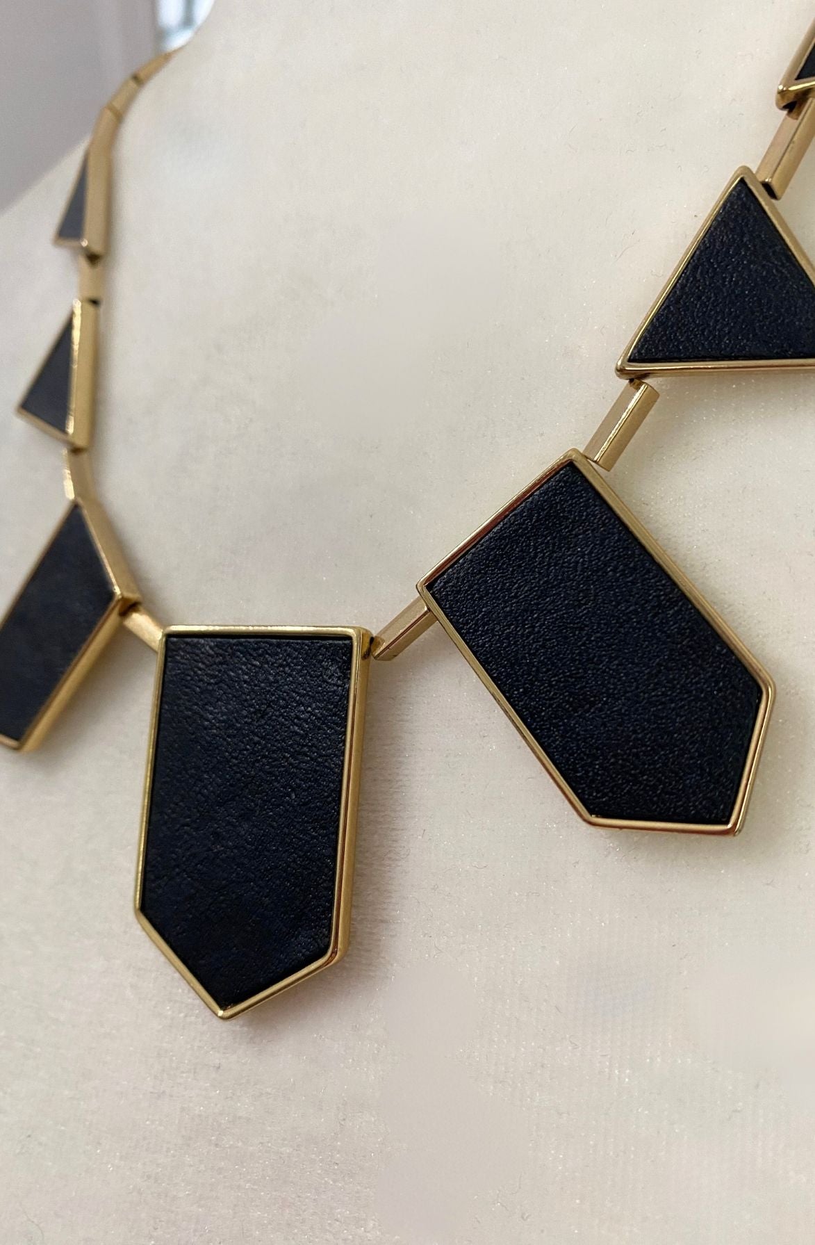 House of Harlow 1960 Leather Collar Necklace